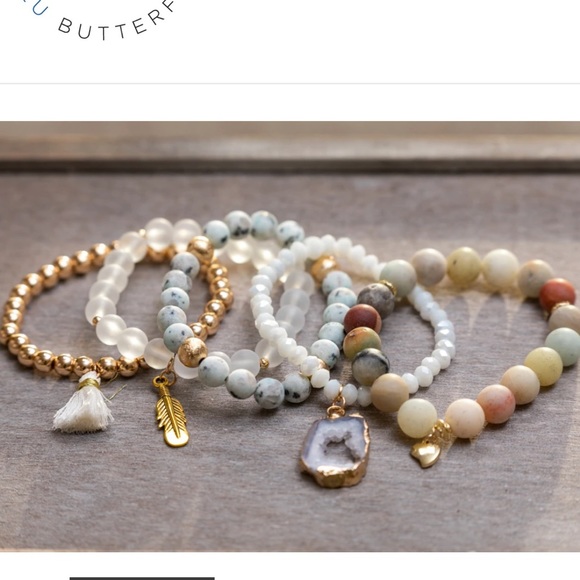 COPY - 🦋Luxury Bracelet Set of 5 - NWT by Blu Butterfly - Picture 3 of 7